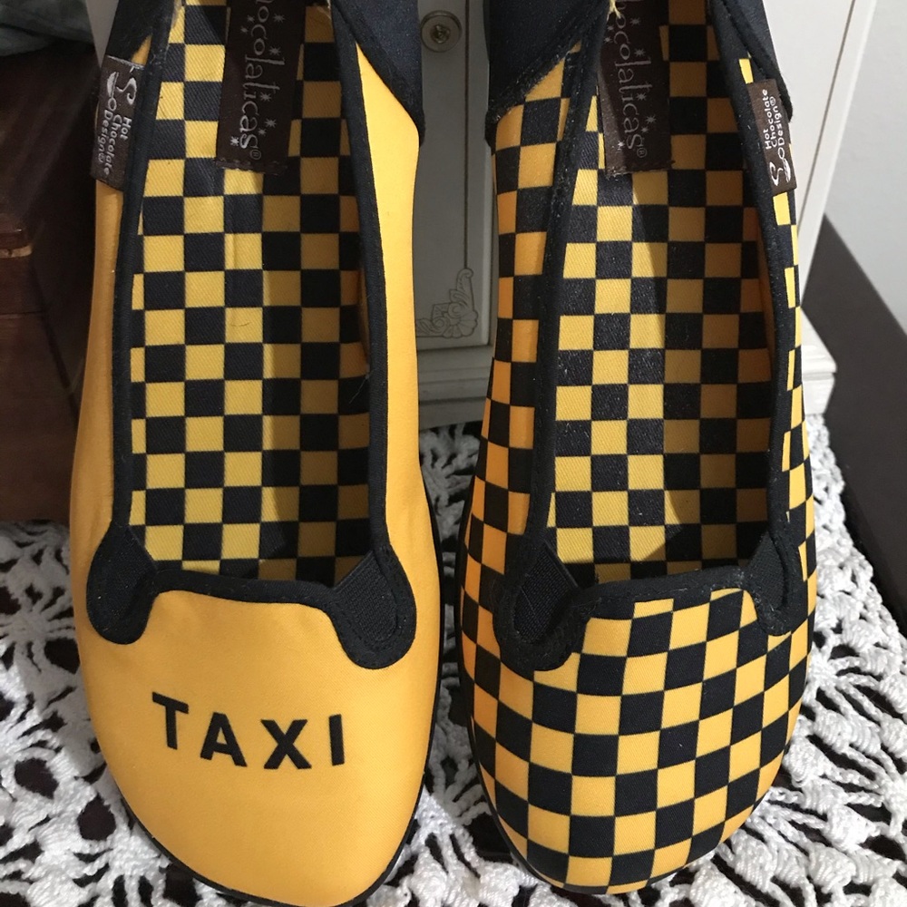 Women’s slip on flats